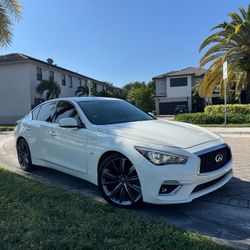 2020 INFINITI LUXE 