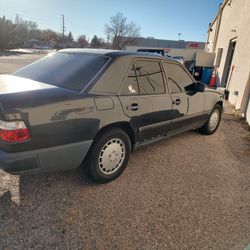 1986 Mercedes-Benz 300