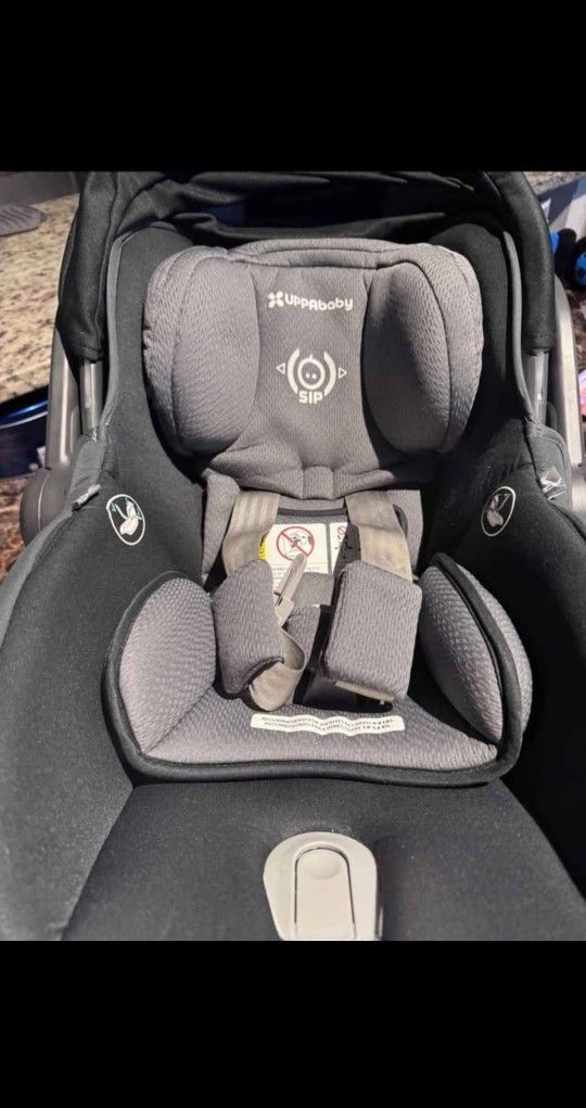 Uppababy Infant carseat