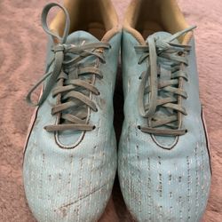 Puma Girls Soccer Cleats 8.5