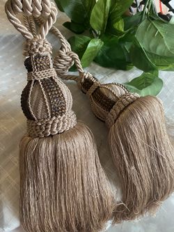 Curtain Accessories