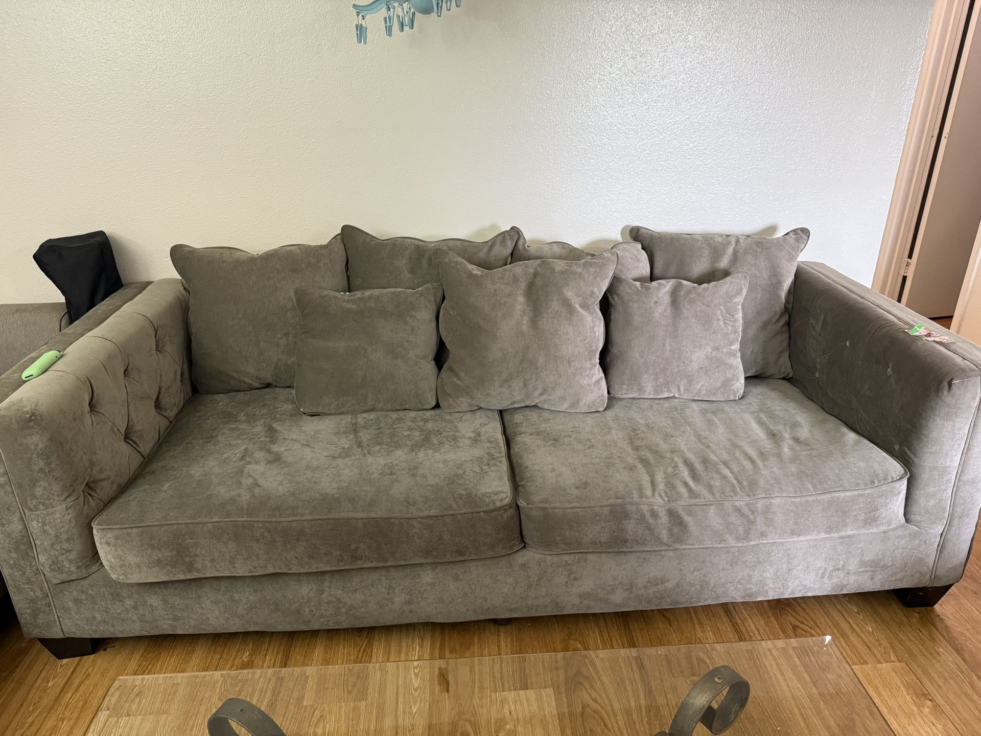 8ft Sofa