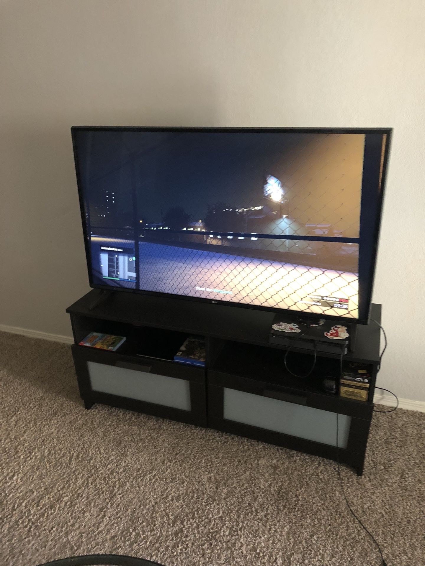 Tv Stand 