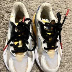 Sony Shoes Puma  Boys Size 13.5 