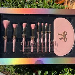 Glitz & Glam Make Up Bow Brush Set 