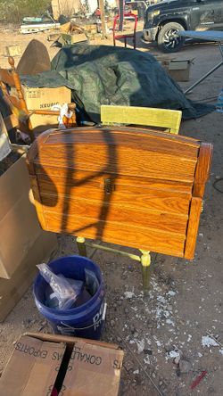 Treasurer chest