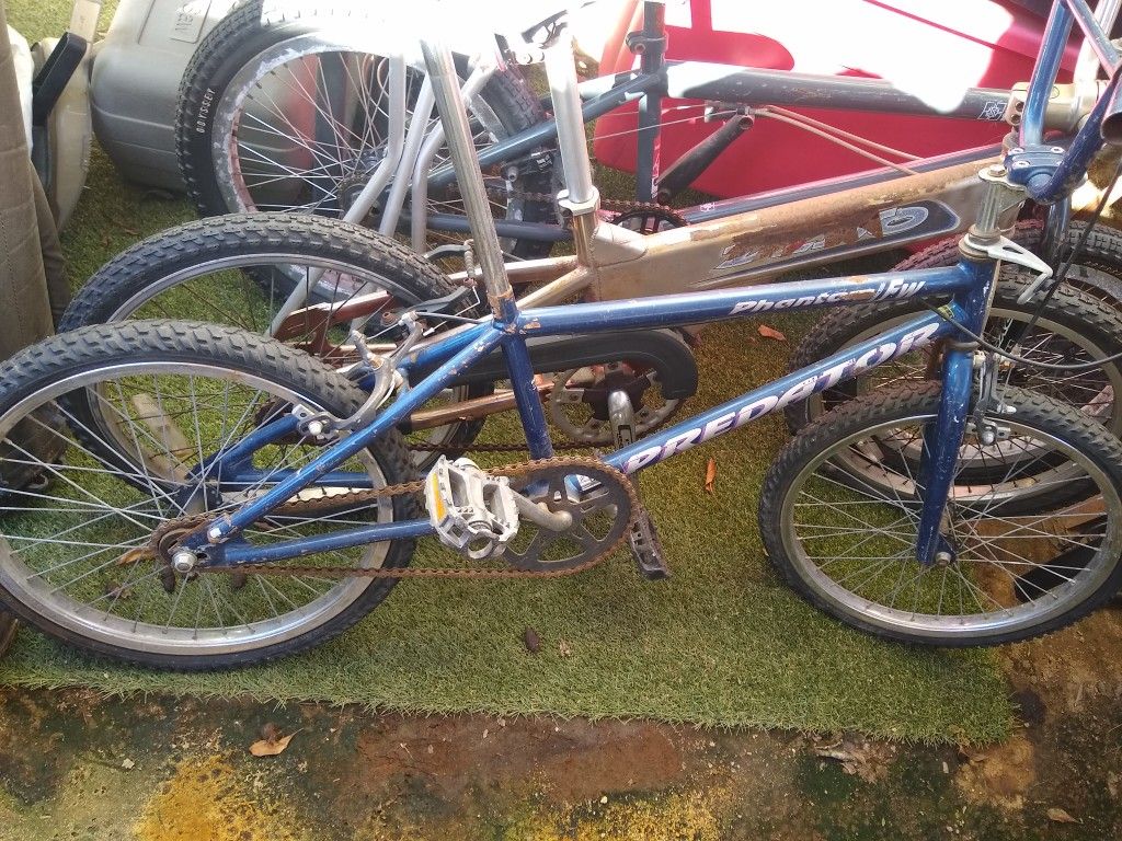 Two Vintage BMX Bikes D Y N O G T Schwinn Predator