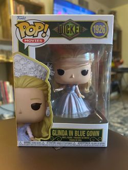 PoP Glinda in a blue gown