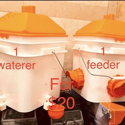$20 For Both (((((((1 CHICKEN FEEDER 12L & 1 CHICKEN WATERER ))))))) 