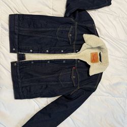 Levi’s Dark Sherpa Denim Jacket