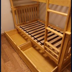 Bunkbed Twin over Twin (BRAND-NEW IN BOX!) 