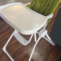 Joovy Nook High Chair W/ Like New Cover 