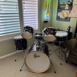 NEW Gretsch Catalina Maple 7 Drum Drum Set 