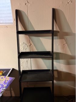 2 shelves
