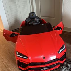 Urus Car, Bikes, 4 Wheeler