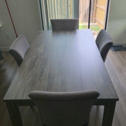 Kitchen Table With 4 Chairs