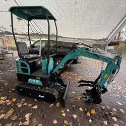 Brand New Mini Excavator 