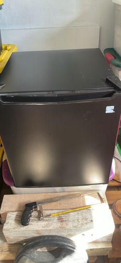 Kenmore Black Mini Fridge