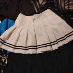 White And Black Minnie Skirt 