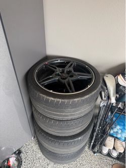 C8 stock wheels