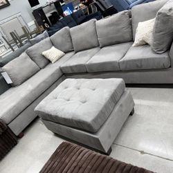 Sectional With Ottoman ✨🩶✨🩶✨