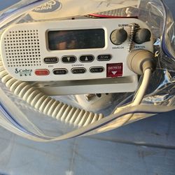 Cobra Marine VHF radio 