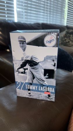 Dodger bobble head