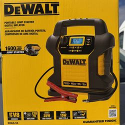 DeWalt 1600 Amp Battery Jumper/ Tire Inflator/ Power Bank