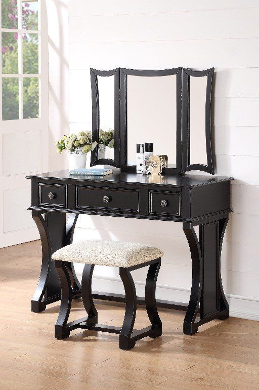 Vanity set (Make up table )