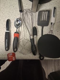 Cooking utensils