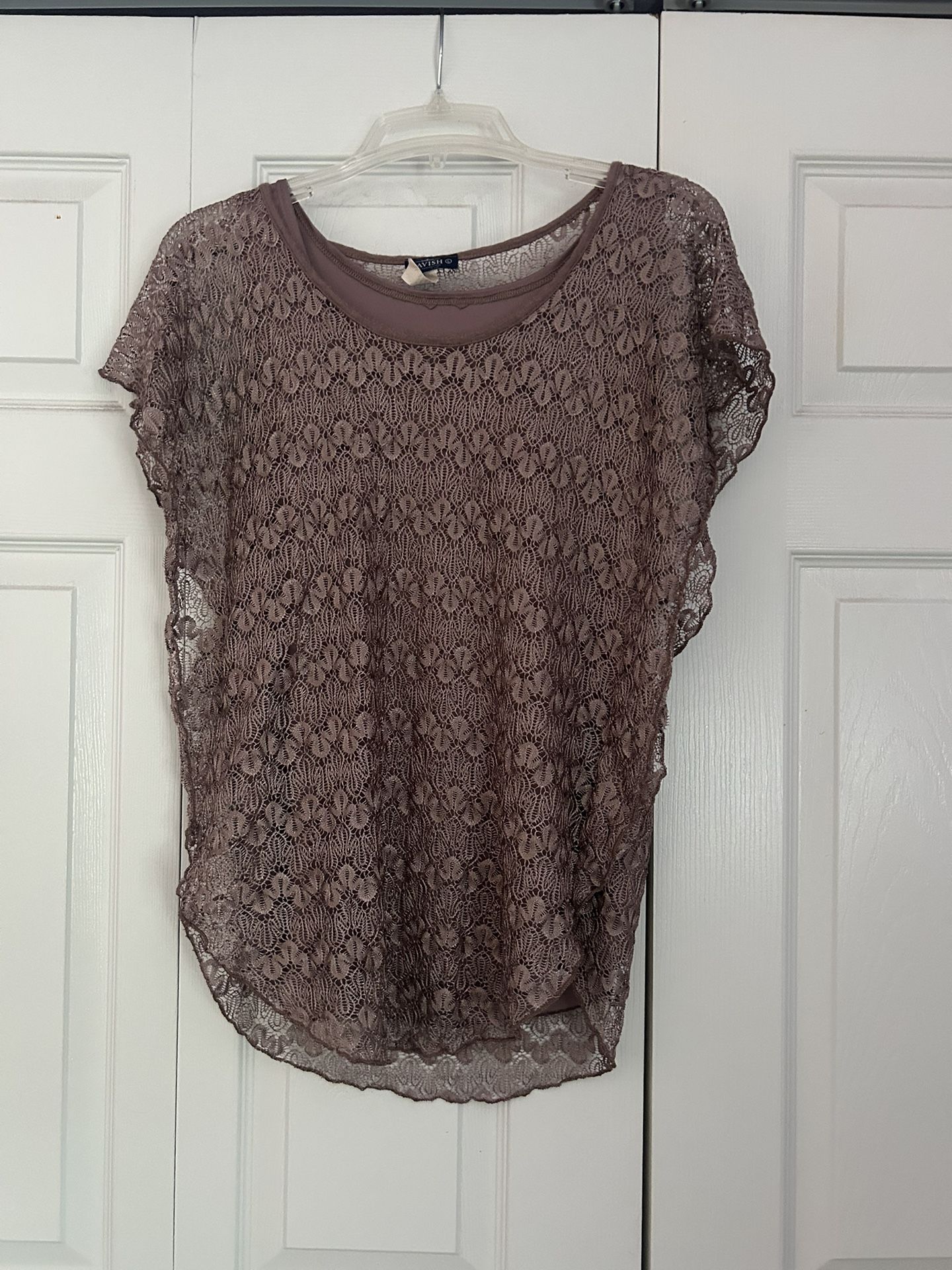Ladies Lace Top Lavish brand 