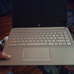 HP DK 1035 Laptop
