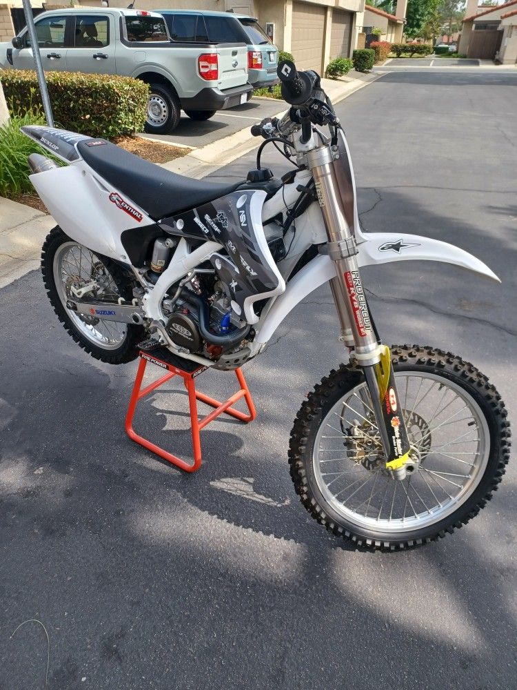 2006 Suzuki RMZ 250 for Sale in Rancho Cucamonga, CA OfferUp