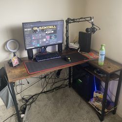 Computer/ Gaming Desk 