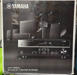 Yamaha Yht-4950U 4K Ultra HD 5.1-Channel Home Theater System