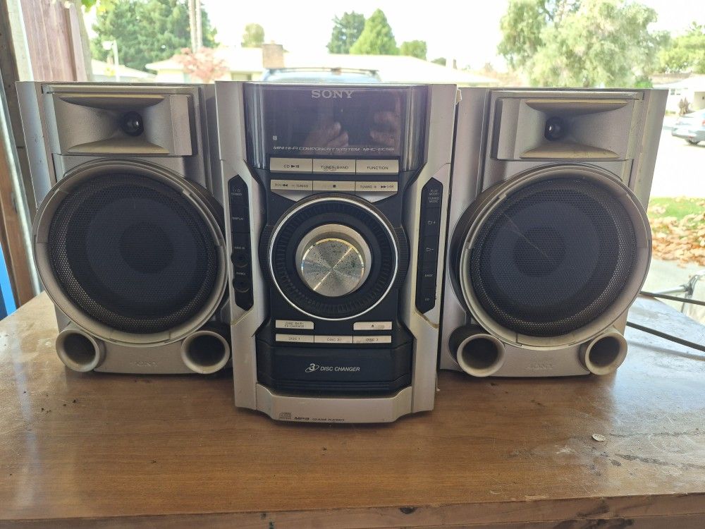 Sony Stereo System