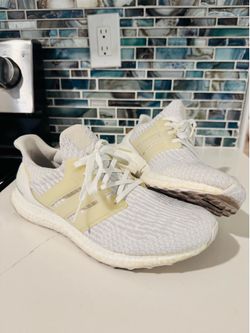 Men’s adidas ultraboost 10.5