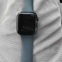 Apple Watch Series 9 – Stay Fashionable and Connected room program