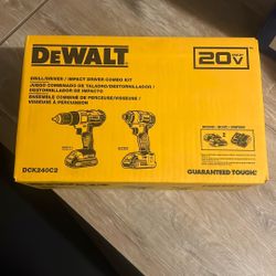 Dewalt Dck24oc2  Drill Set 