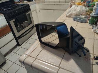 Drivers Side Mirror For Jeep Liberty , Nos
