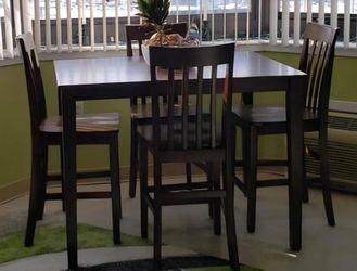 5-Piece Wood Counter-Height Dining Set - Cherry Finish (Great Condition!)