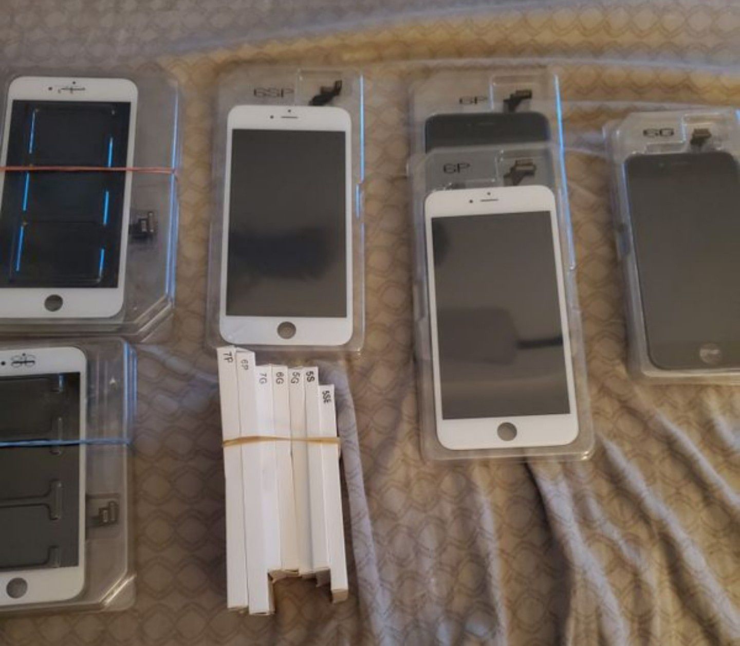 iPhone screens for sale 5 6 7 8 and all Plus and S sizes