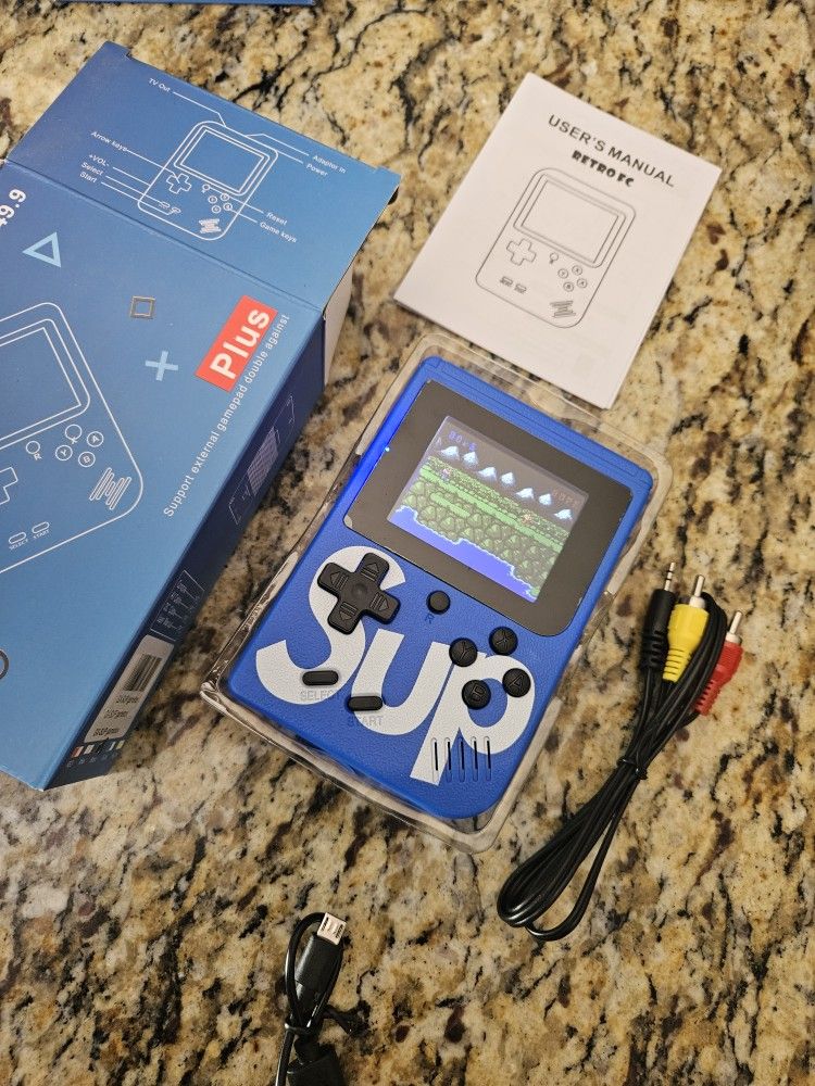 Handheld Retro Game Console 400 Plus Games