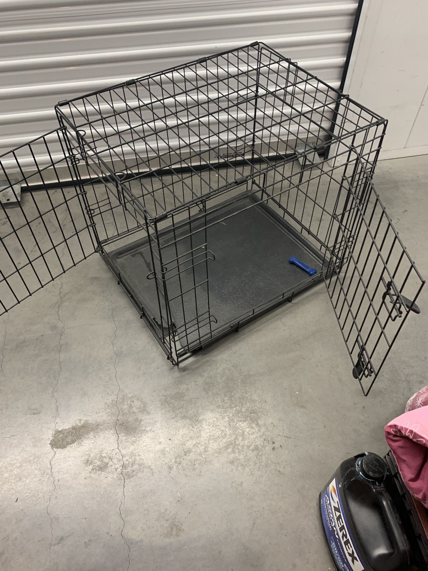 Small dog kennel