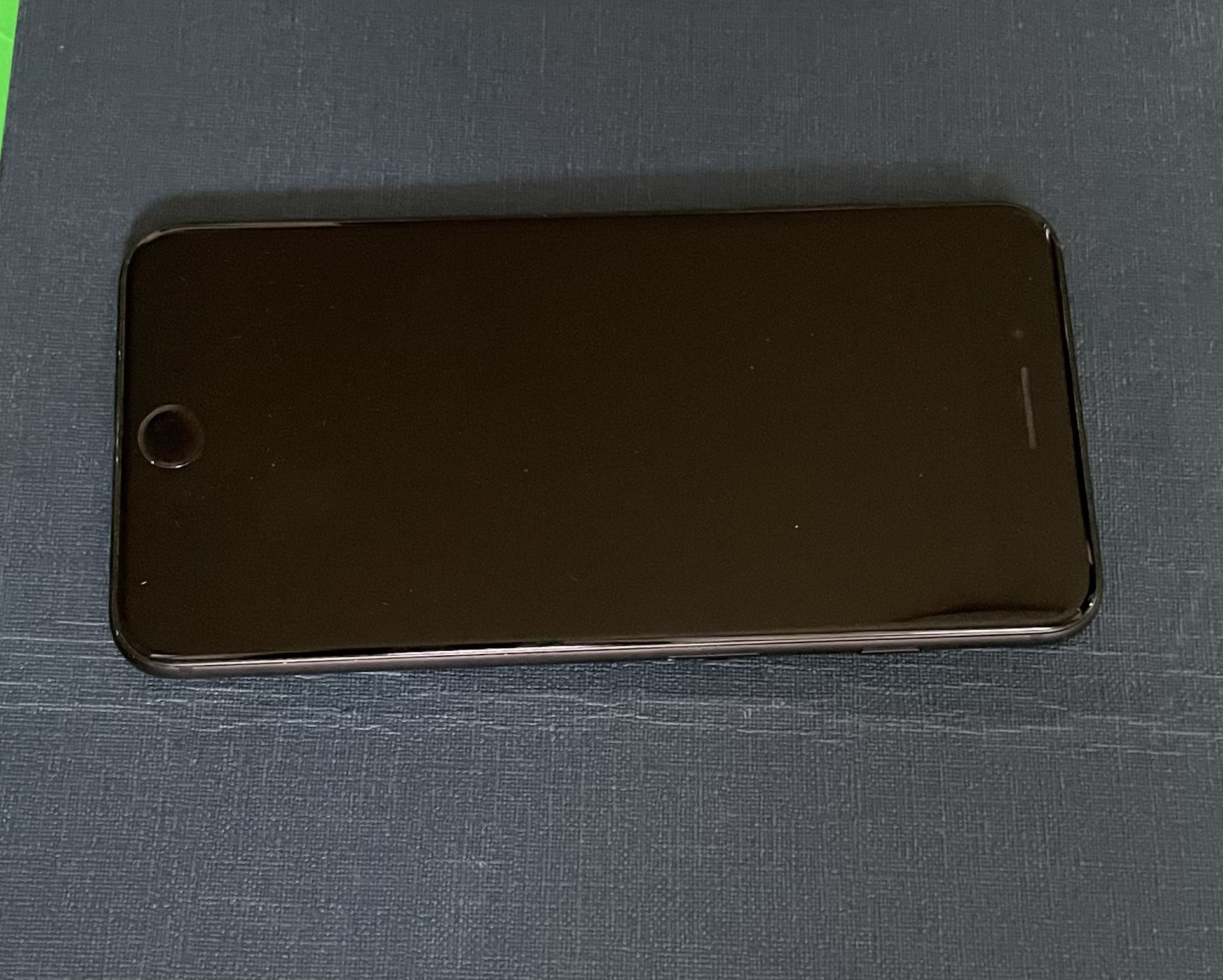 iPhone 7 Plus 256gig Unlocked