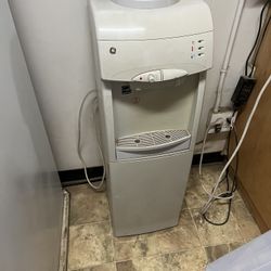 Water Dispenser 