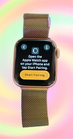 APPLE WATCH SERIES 5 - 40MM - GOLD ALUMINUM CASE - RESET & READY TO PAIR