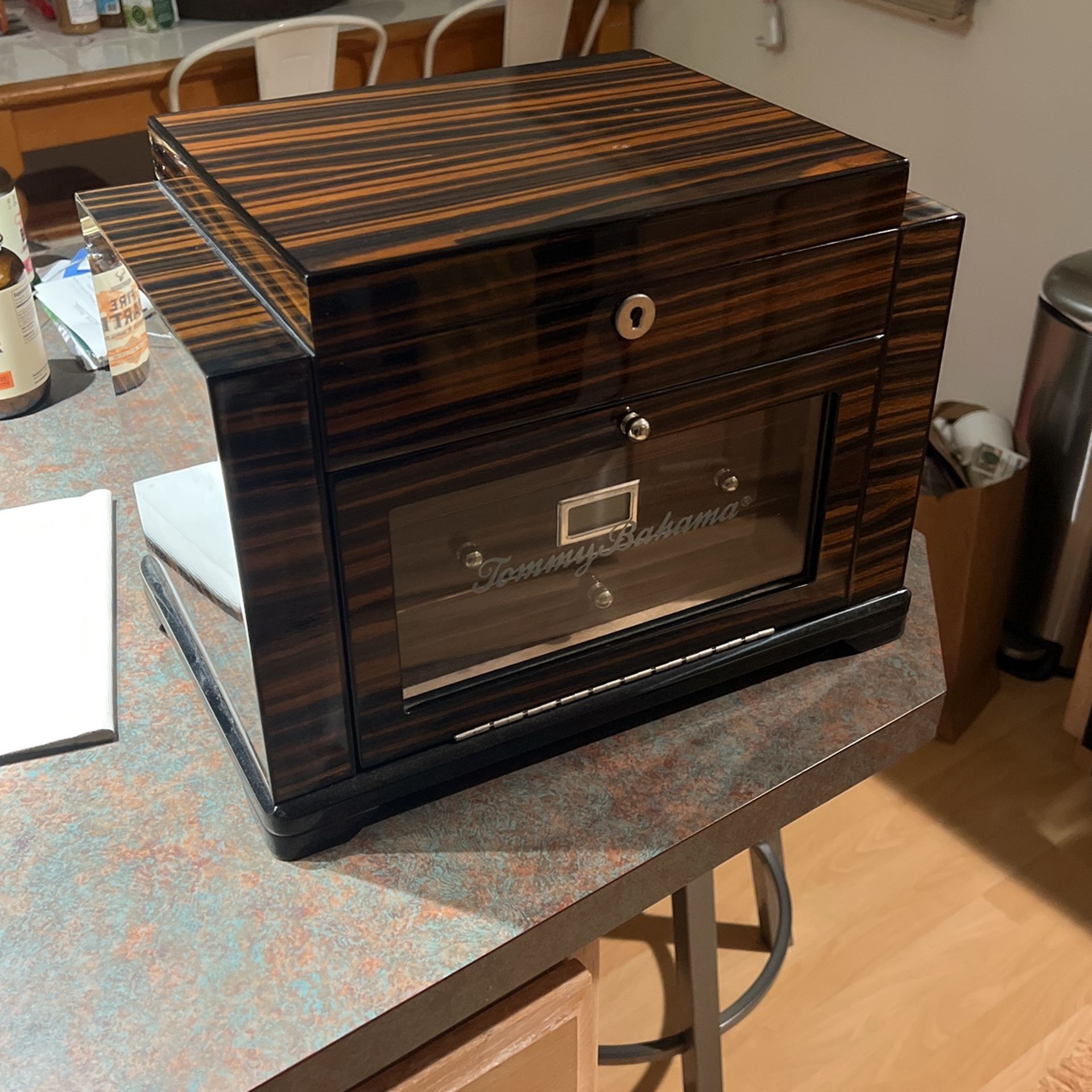 TOMMY BAHAMA ZEBRA WOOD CIGAR HUMIDOR