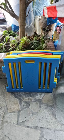 JAXPETY kids play center yard