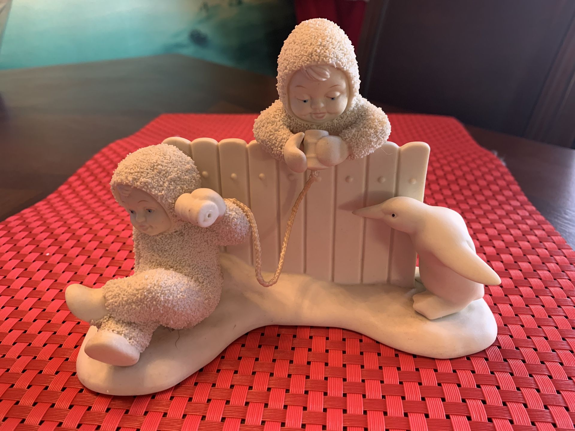 SNOWBABIES Dept. 56 “BURNING UP THE LINES” 2000 Figurine A1